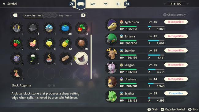 Preparing to use the Black Augurite item on Scyther.