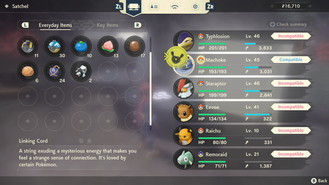 Preparing to use a Linking Cord on Machoke, one of the Trade Evolution Pokemon.