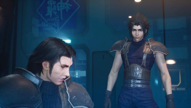 Crisis-Core-Final-Fantasy-VII-Reunion_PSPCompare2.jpg