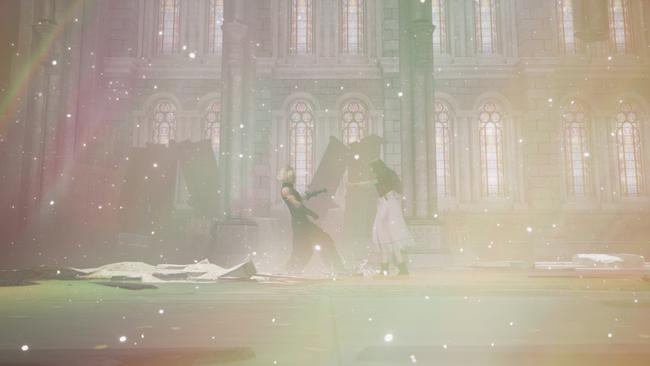 In the Spitz universe, Aerith pushes Cloud through a portal to send him back to Beagle.
